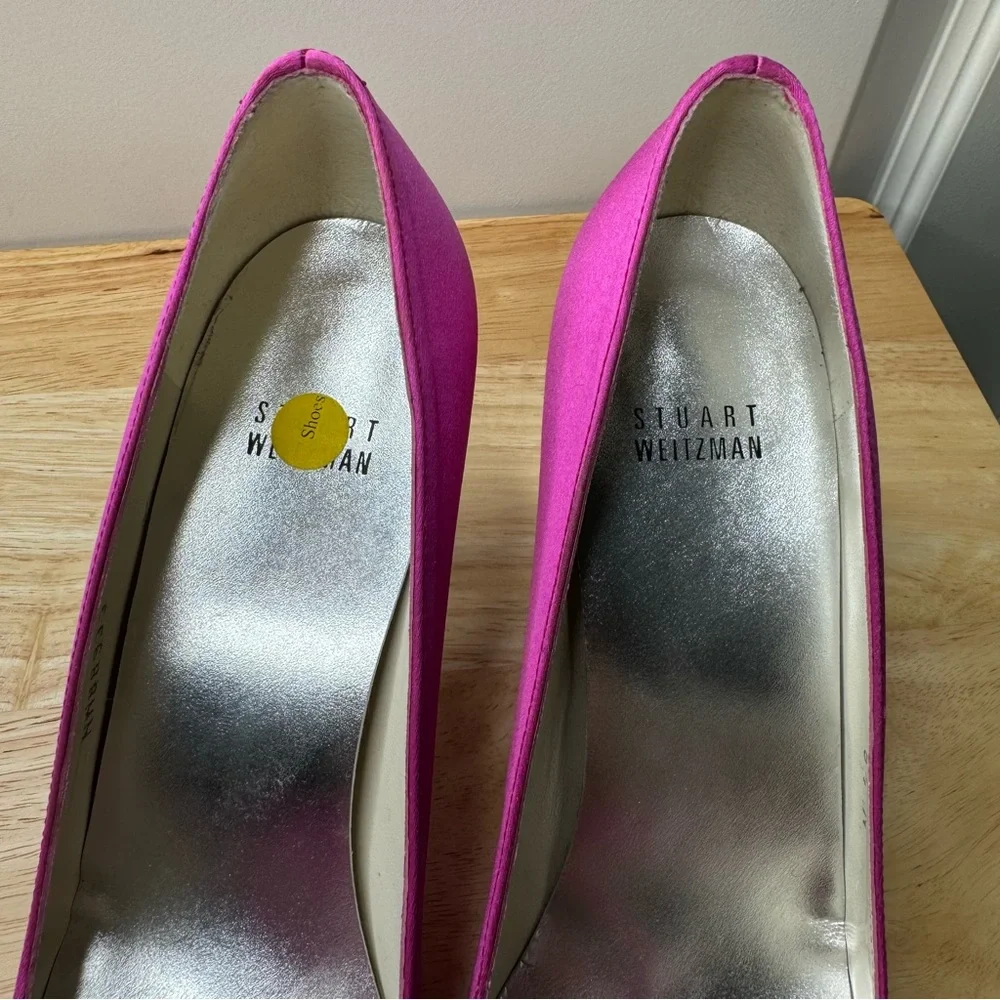 Stuart Weitzman Gigiritz Magenta Satin Peep Toe Pump Suze 8.5 Narrow